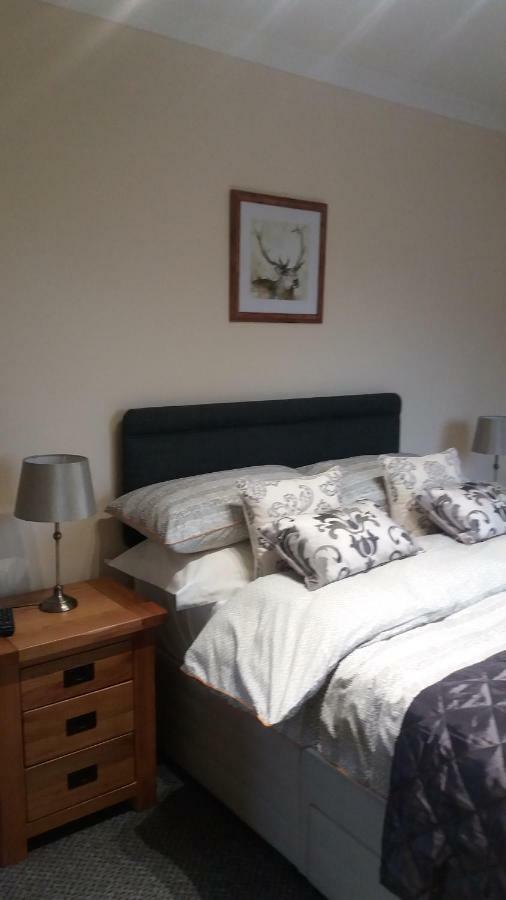 Villa Ritchie Selfcatering à Callander Extérieur photo
